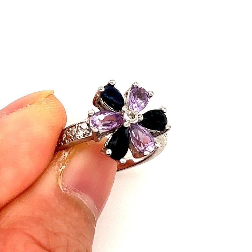Flower Stones Ring   - Picture 2 of 7